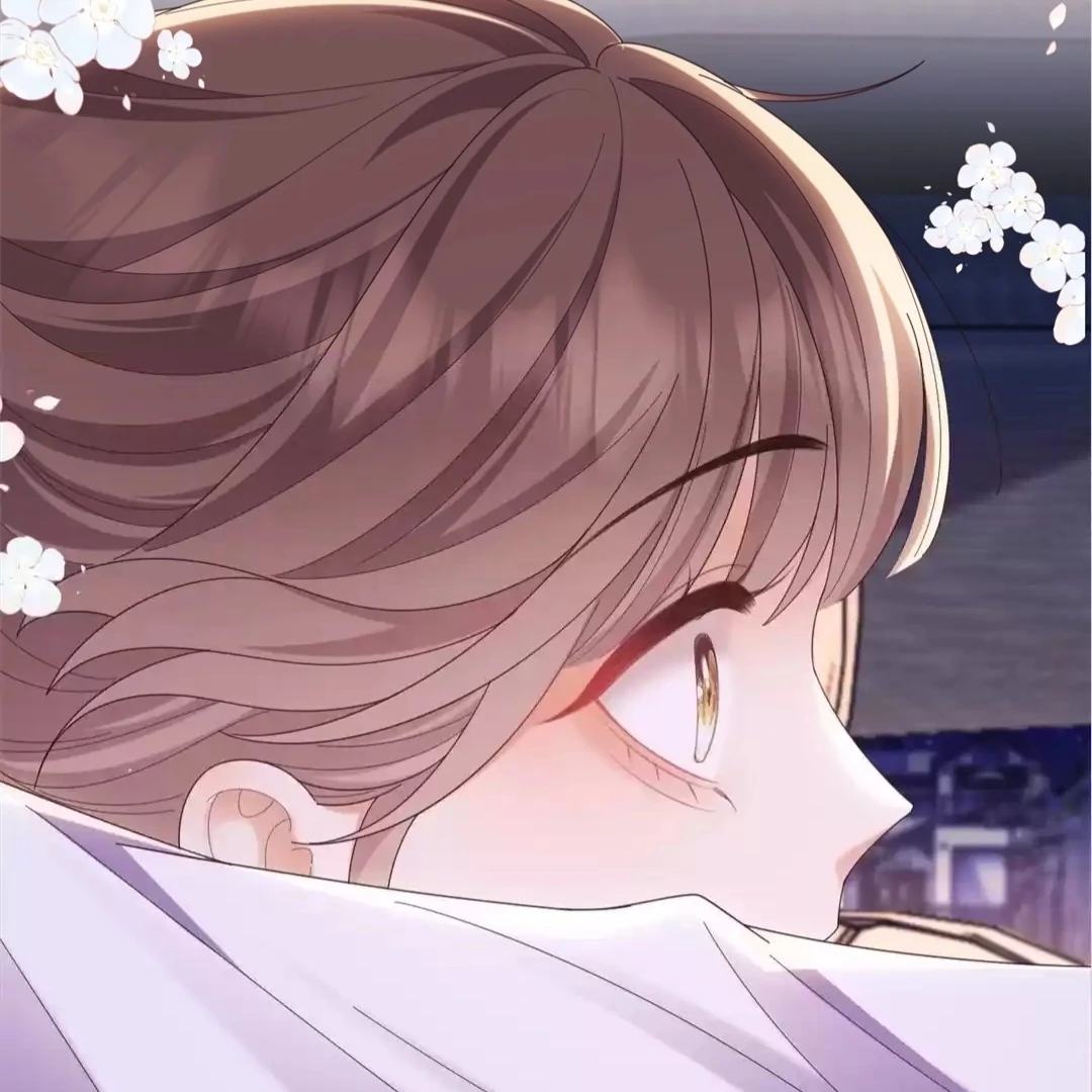 White Moon He Made a Move On Me Edit | Chapter 47 - page 9